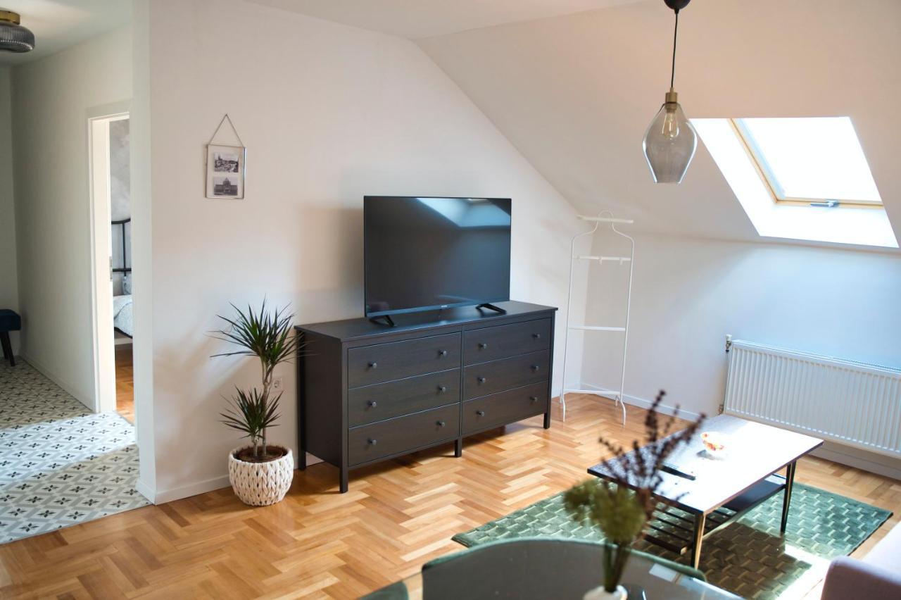 Sunset Station Apartments Zagreb Bagian luar foto