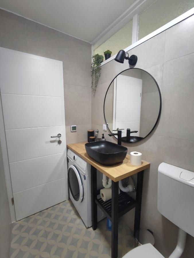 Sunset Station Apartments Zagreb Bagian luar foto