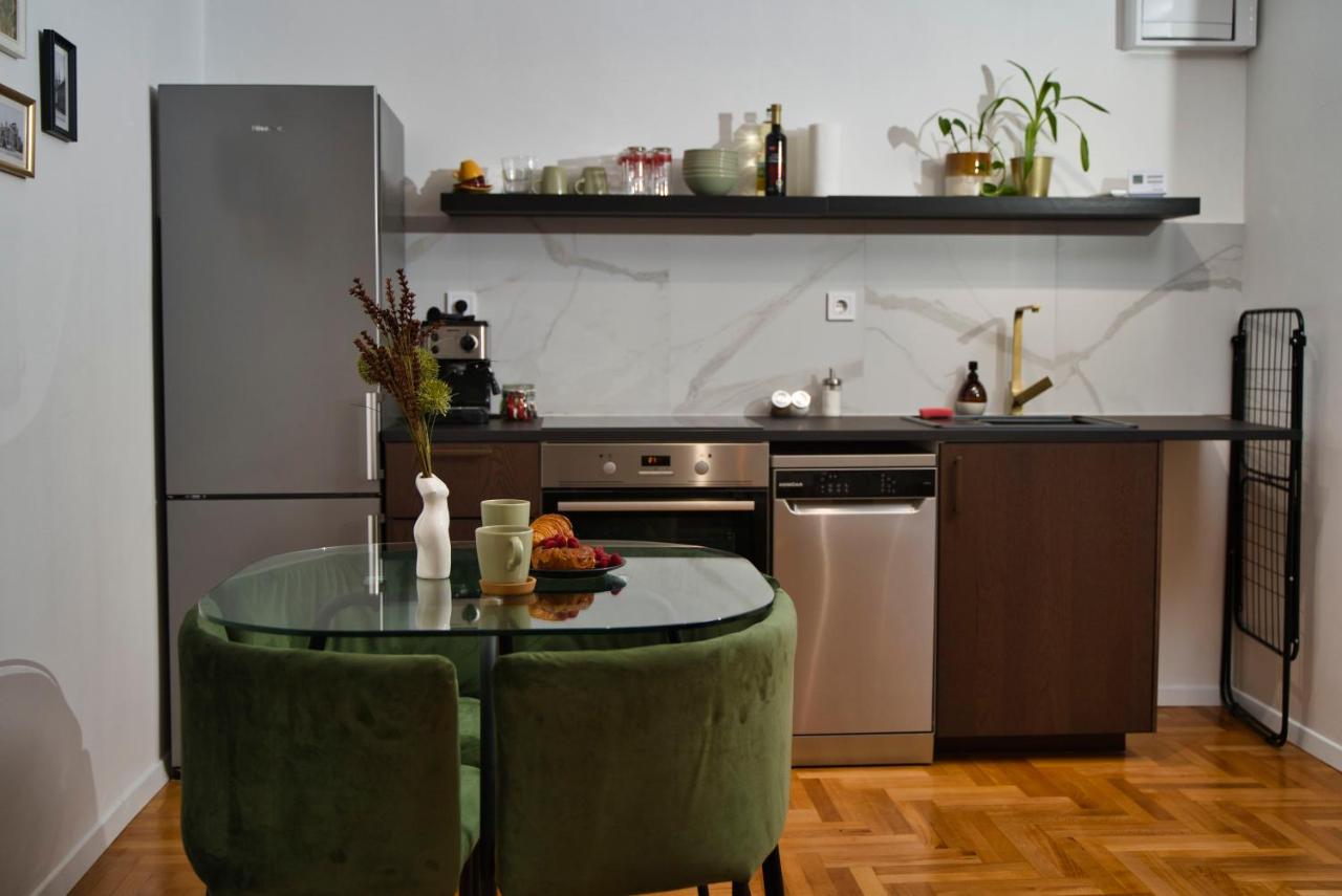 Sunset Station Apartments Zagreb Bagian luar foto